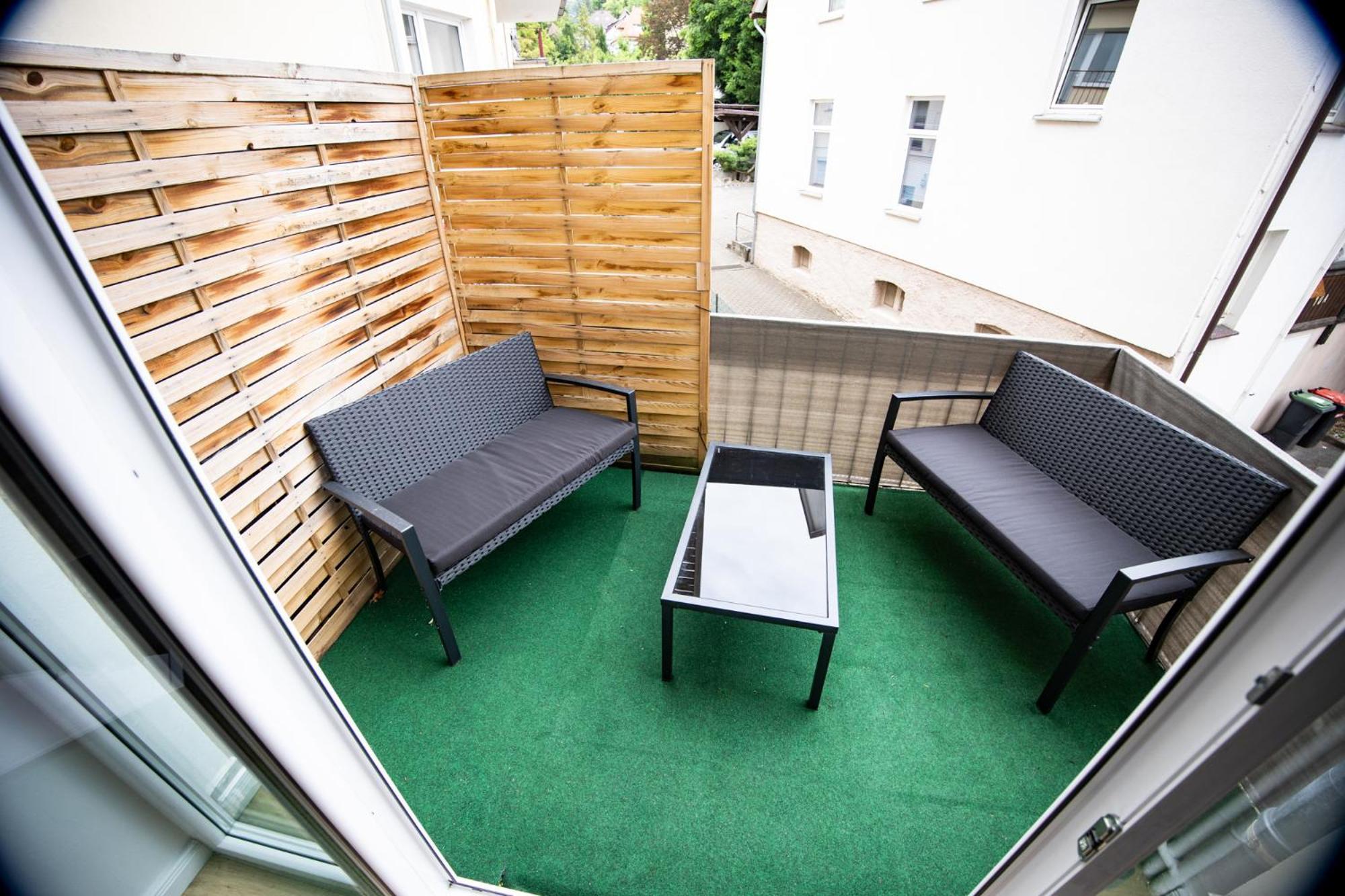 Me Living Bad Pyrmont Innenstadt 10 Meter Balkon Extérieur photo